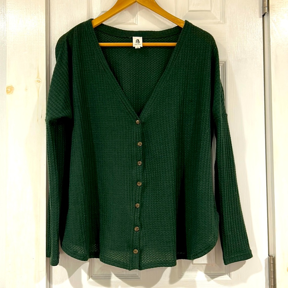Green Vici waffle long sleeve